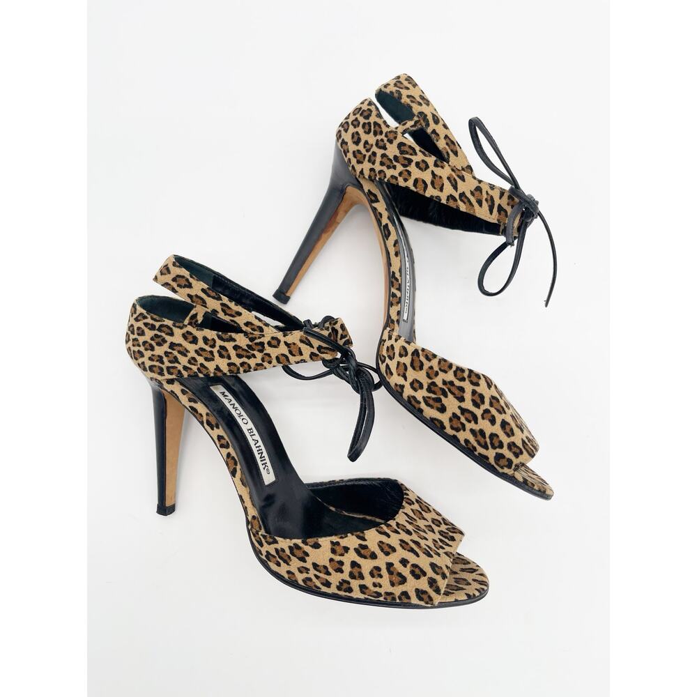 Manolo Blahnik Vintage y2k Leopard Print Suede Lace Up Ankle Strap Heels IT 38 - Picture 5 of 12